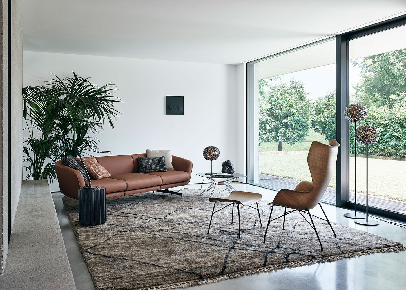 Planet LED Table Lamp Tall