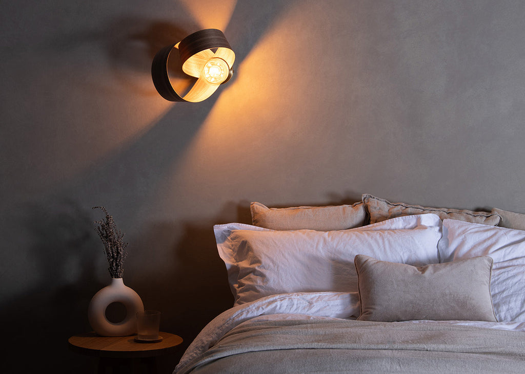 Verso Wall Light