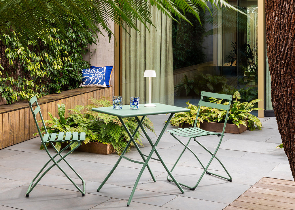 Orion Portable LED Outdoor Table Lamp