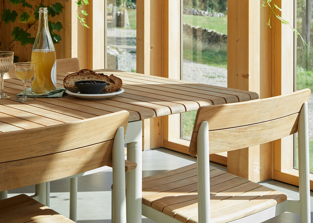 Pelagus Armchair