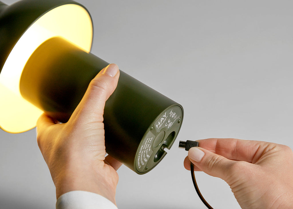 PC Portable Table Lamp