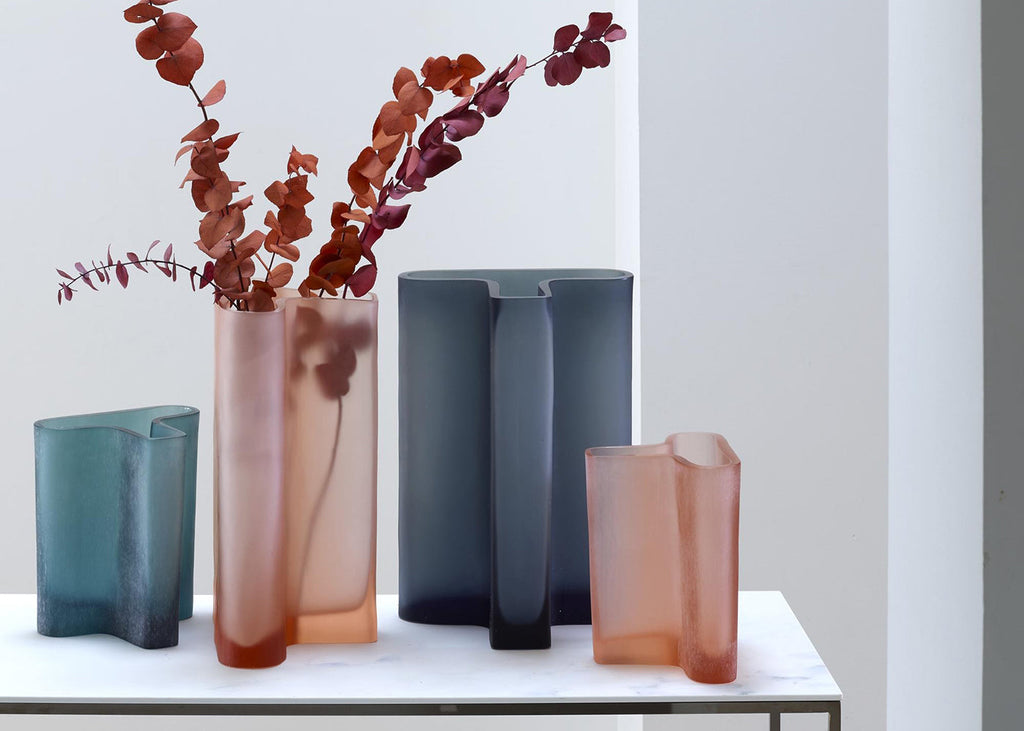 T Vase