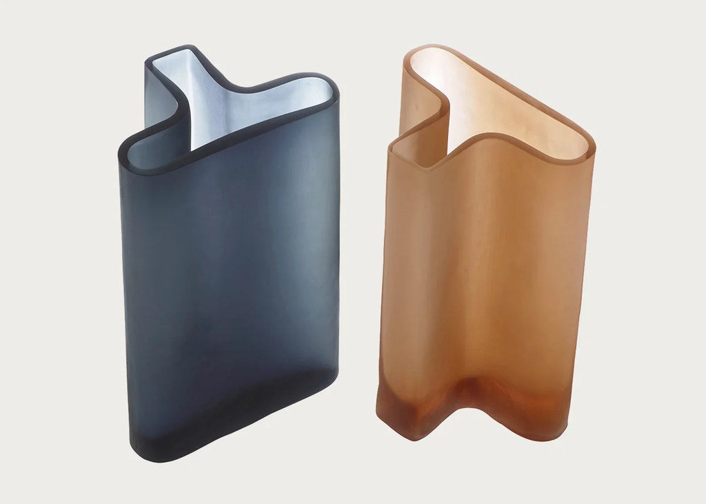 T Vase