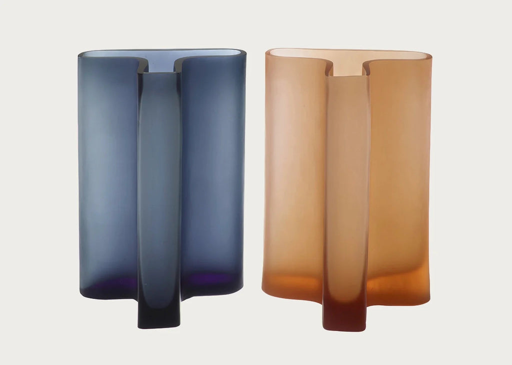 T Vase