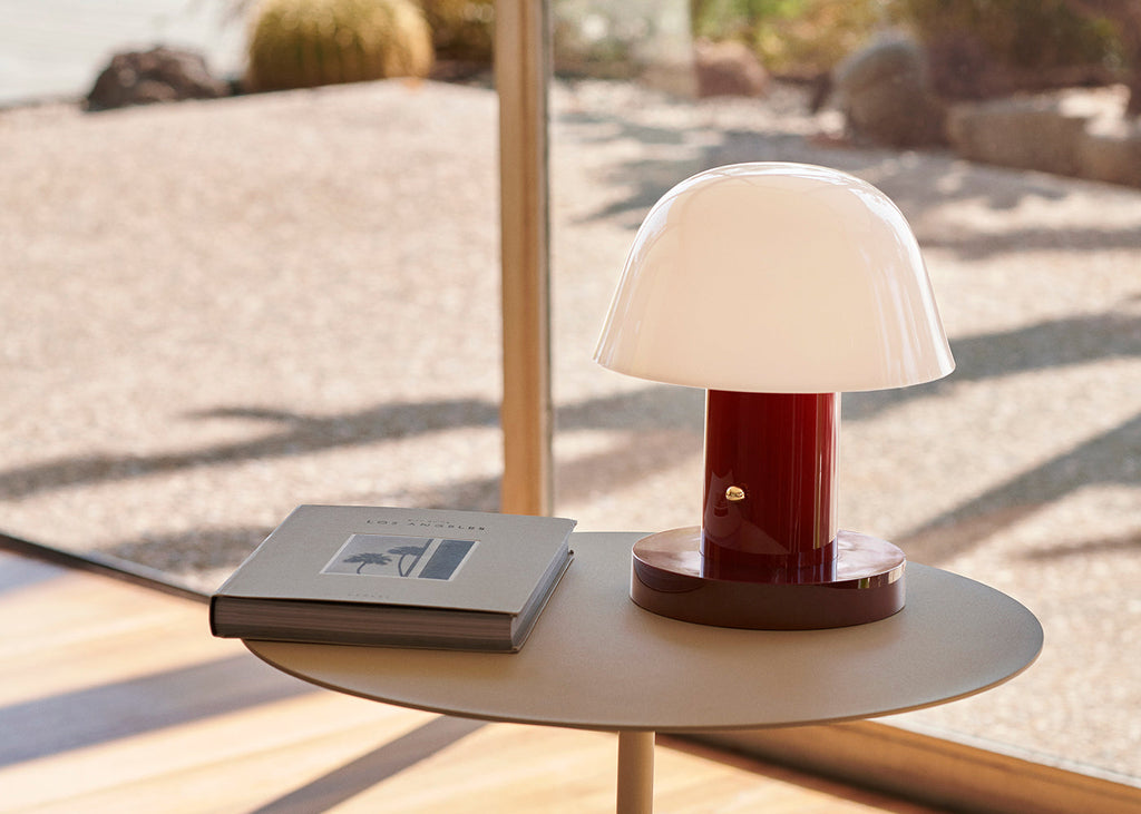 Setago Portable Table Lamp JH27