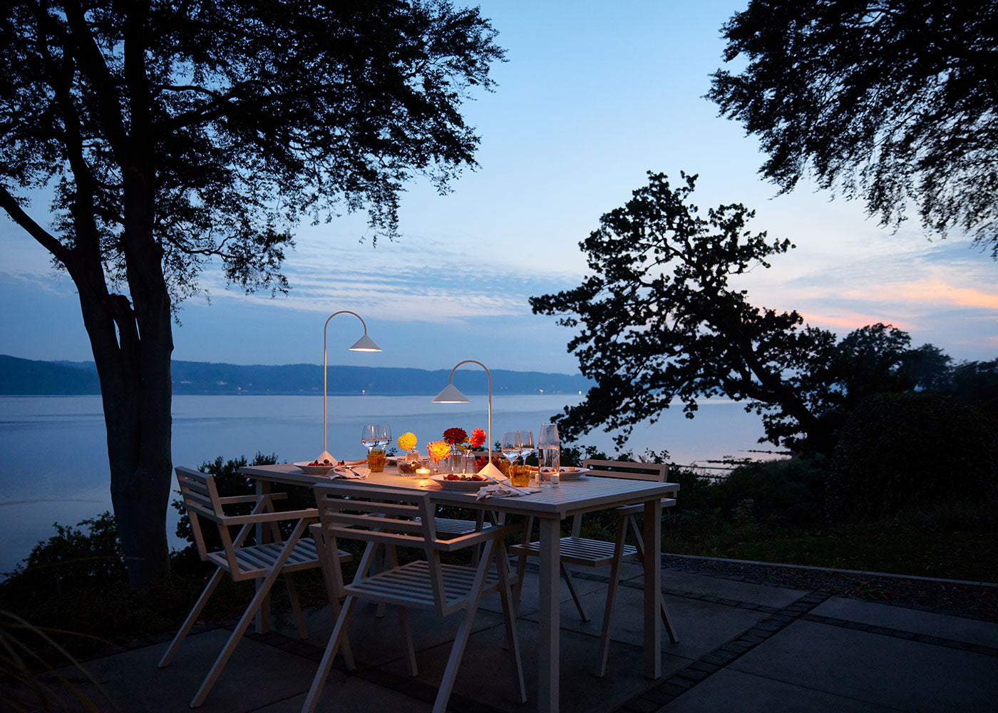 Grasp LED IP44 Portable Table Lamp