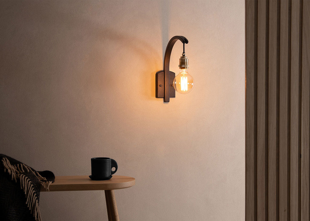 Hanter Wall Light
