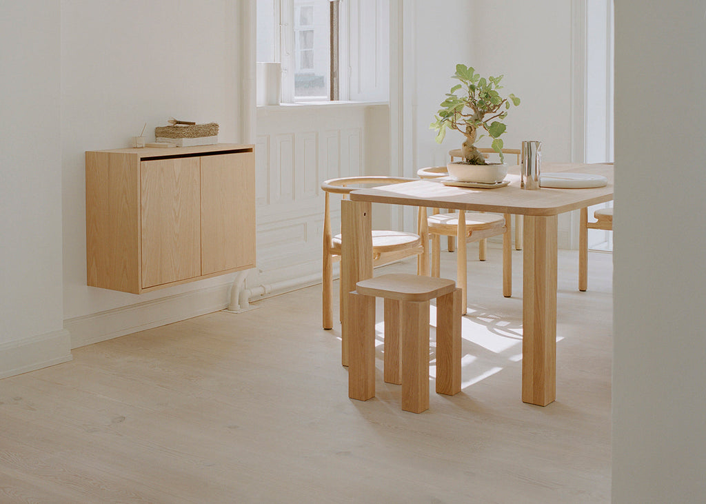 Atlas Stool