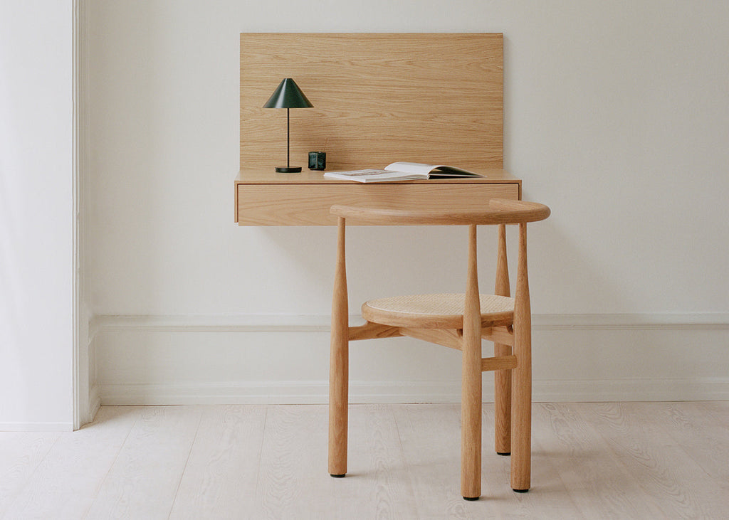 Tana Wall Mounted Desk