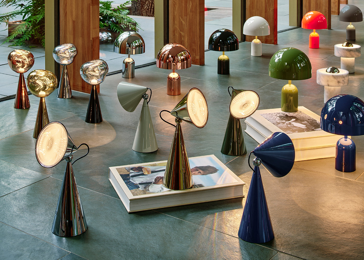 Pose LED Portable Table Lamp