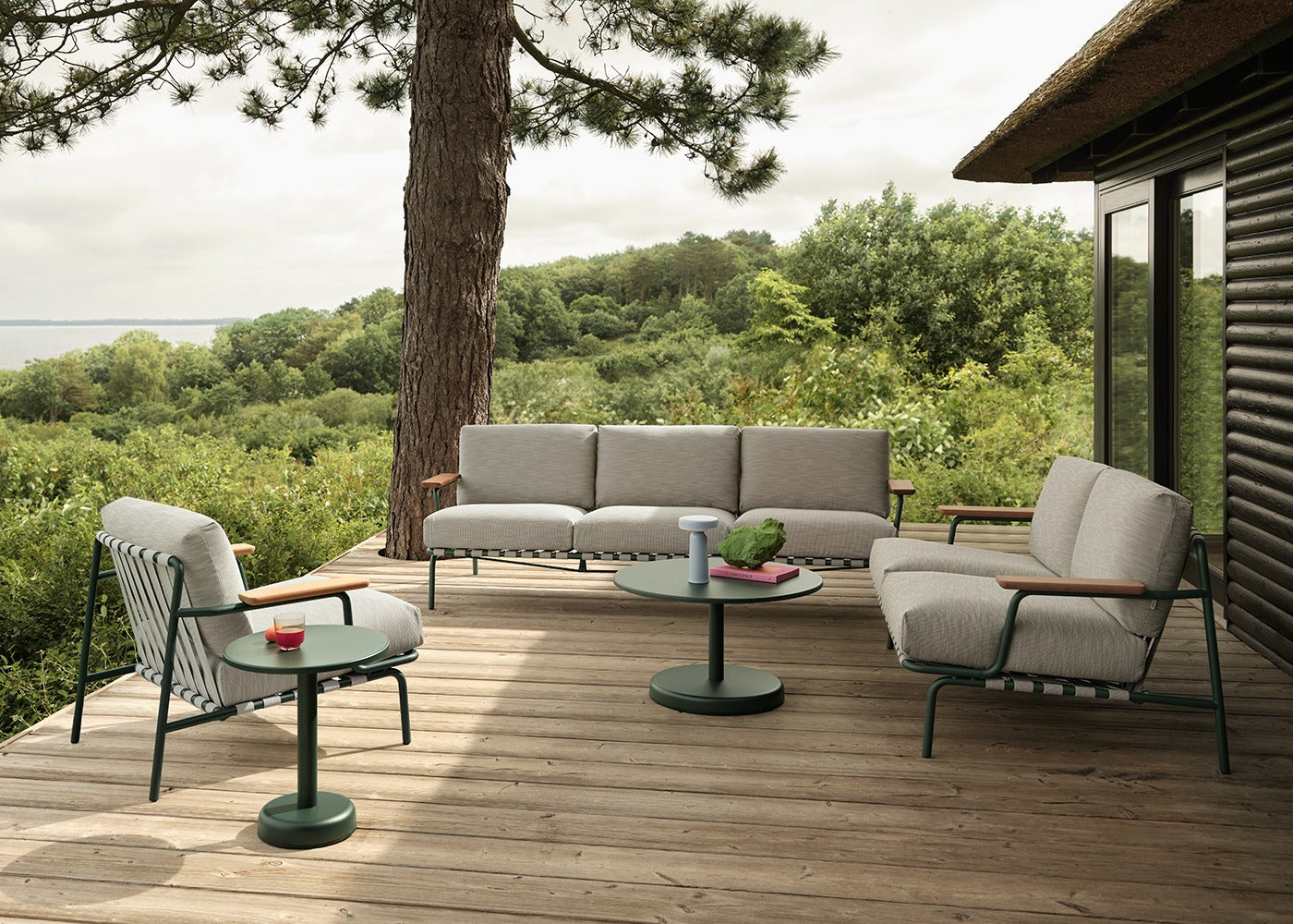 Settle Outdoor 2 Seater Sofa