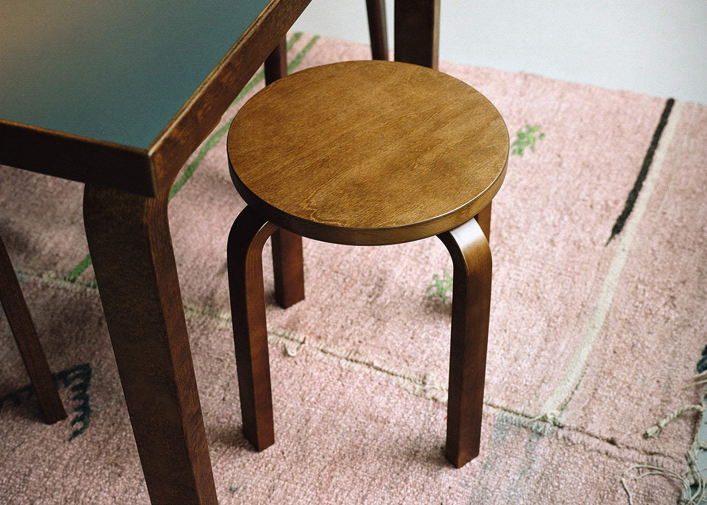 Stool E60