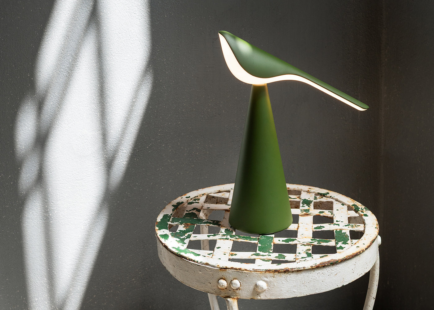 Tiki LED Portable Table Lamp