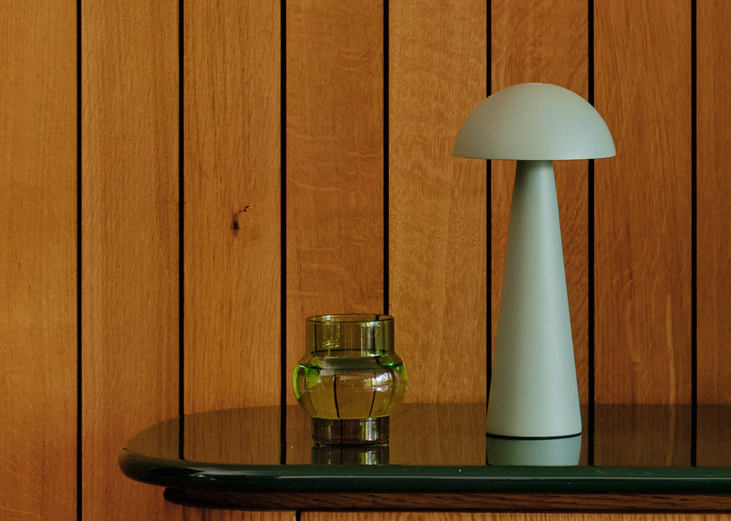 Ero LED Outdoor Portable Lamp