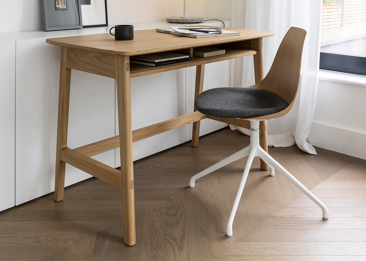 Dulwich Desk