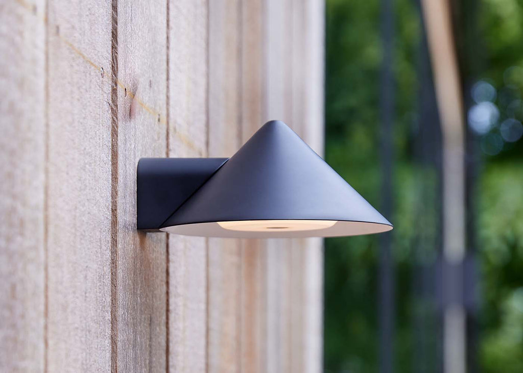 Grasp LED Rechargeable Wall Light