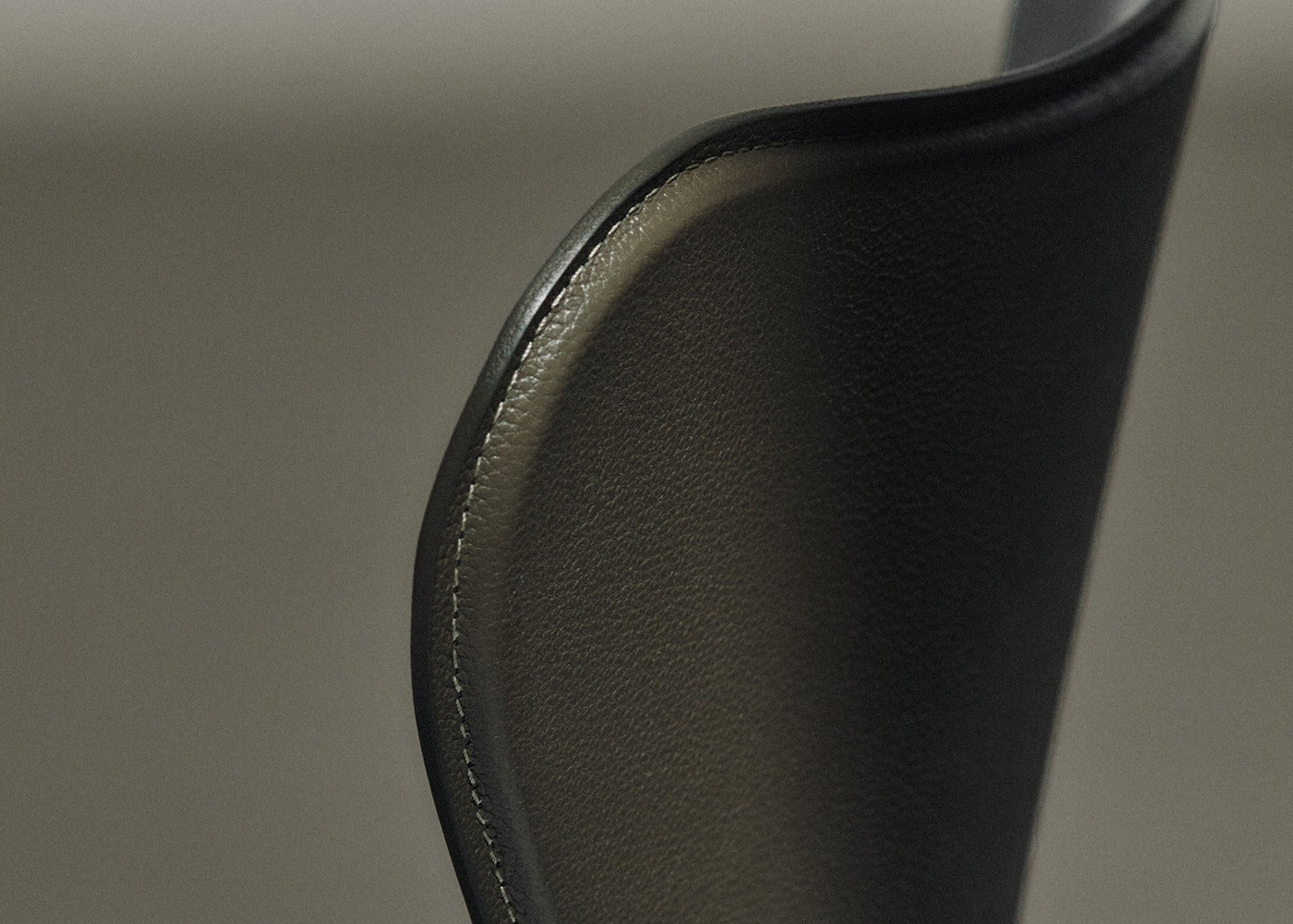 Series 7 Chair Tailored