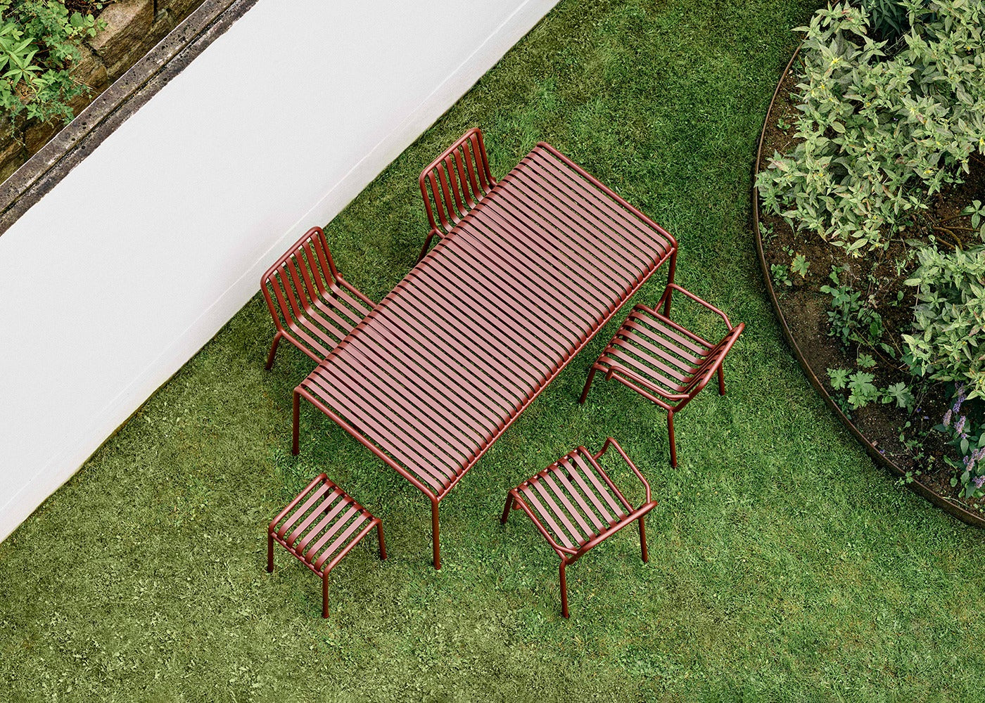 Palissade Dining Table
