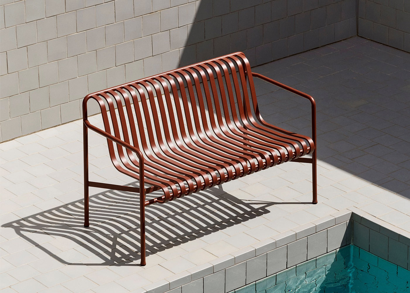 Palissade Dining Bench with Armrest
