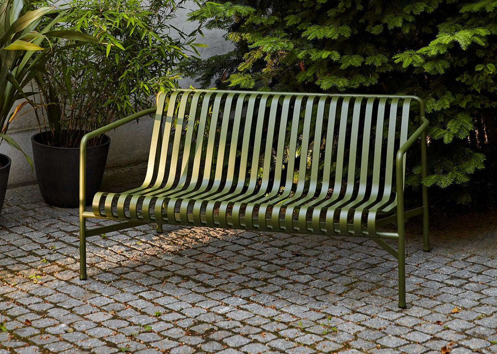 Palissade Dining Bench with Armrest